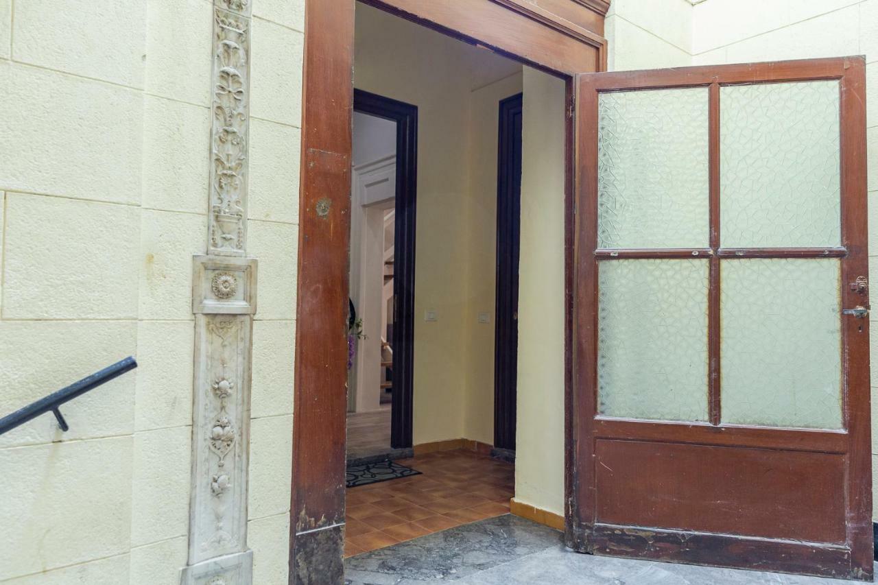 keep calm Villa Palermo Bagian luar foto